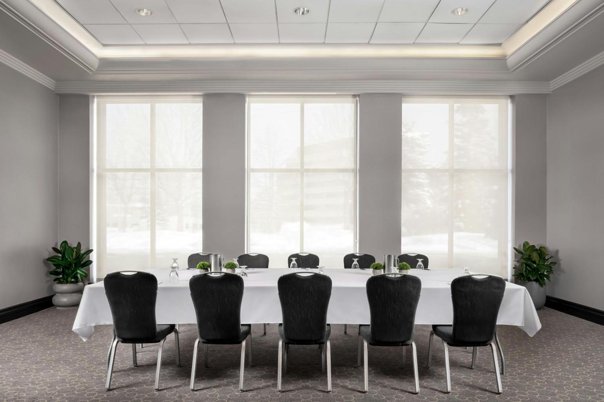 Sheraton Toronto Airport Hotel & Conference Centre Εξωτερικό φωτογραφία