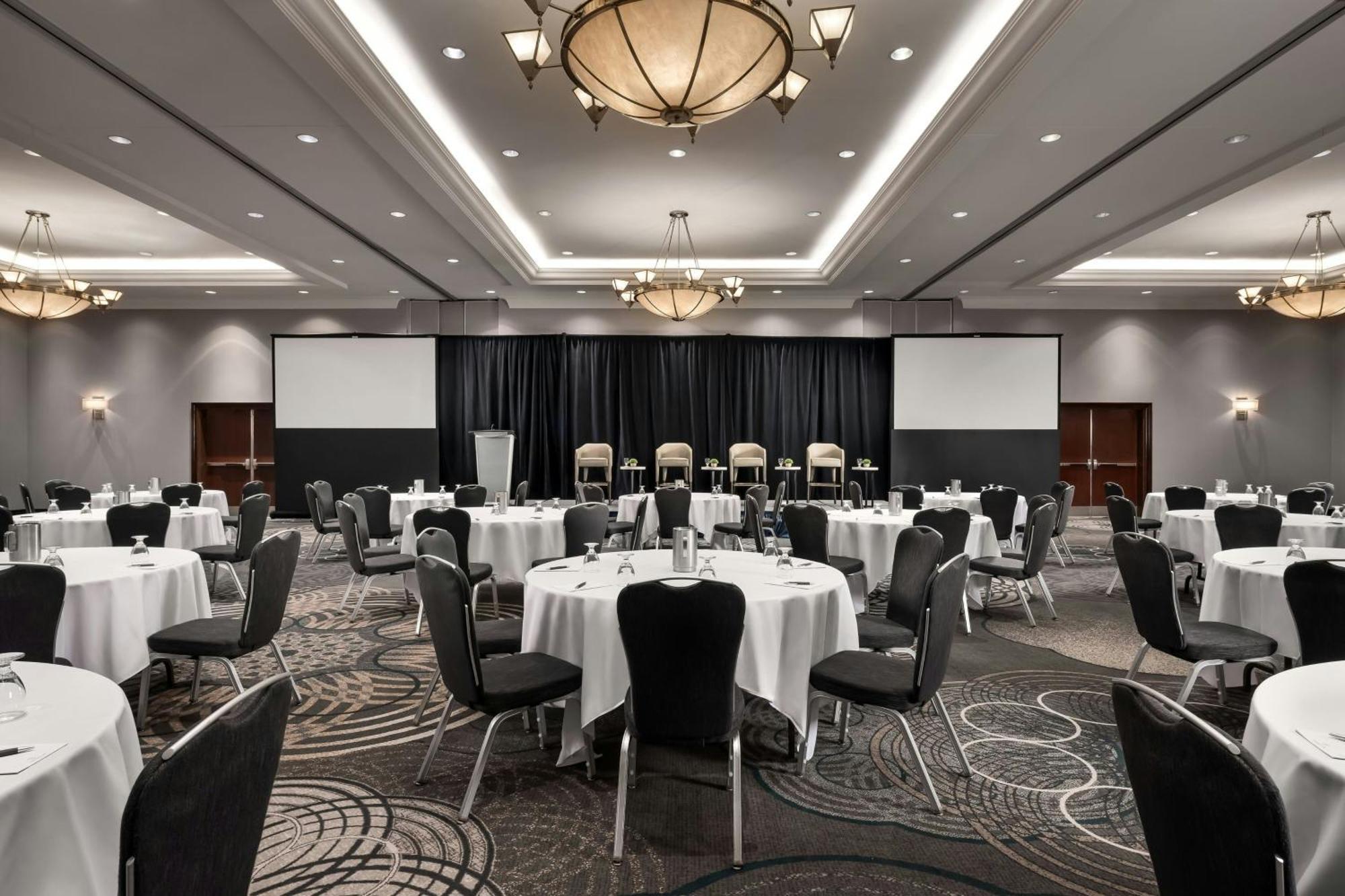 Sheraton Toronto Airport Hotel & Conference Centre Εξωτερικό φωτογραφία