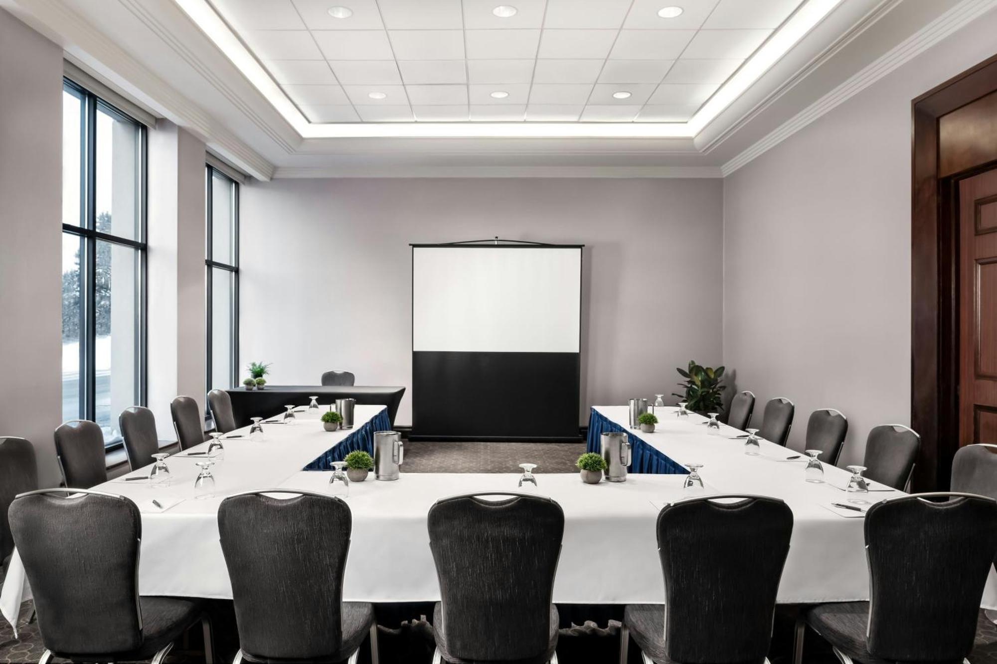Sheraton Toronto Airport Hotel & Conference Centre Εξωτερικό φωτογραφία
