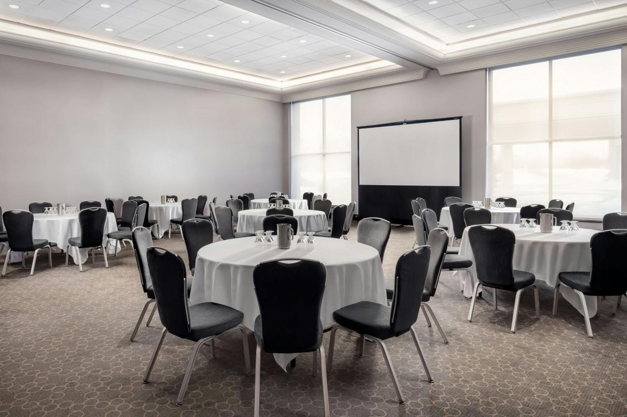 Sheraton Toronto Airport Hotel & Conference Centre Εξωτερικό φωτογραφία